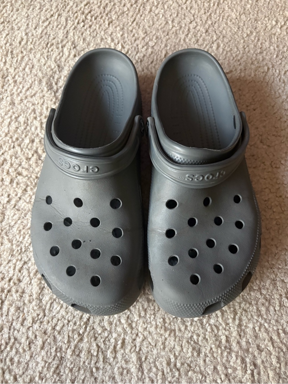 CROCS Men’s Classic Grey